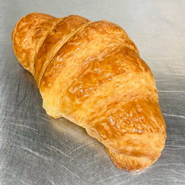 Plain Croissant - patisserie
